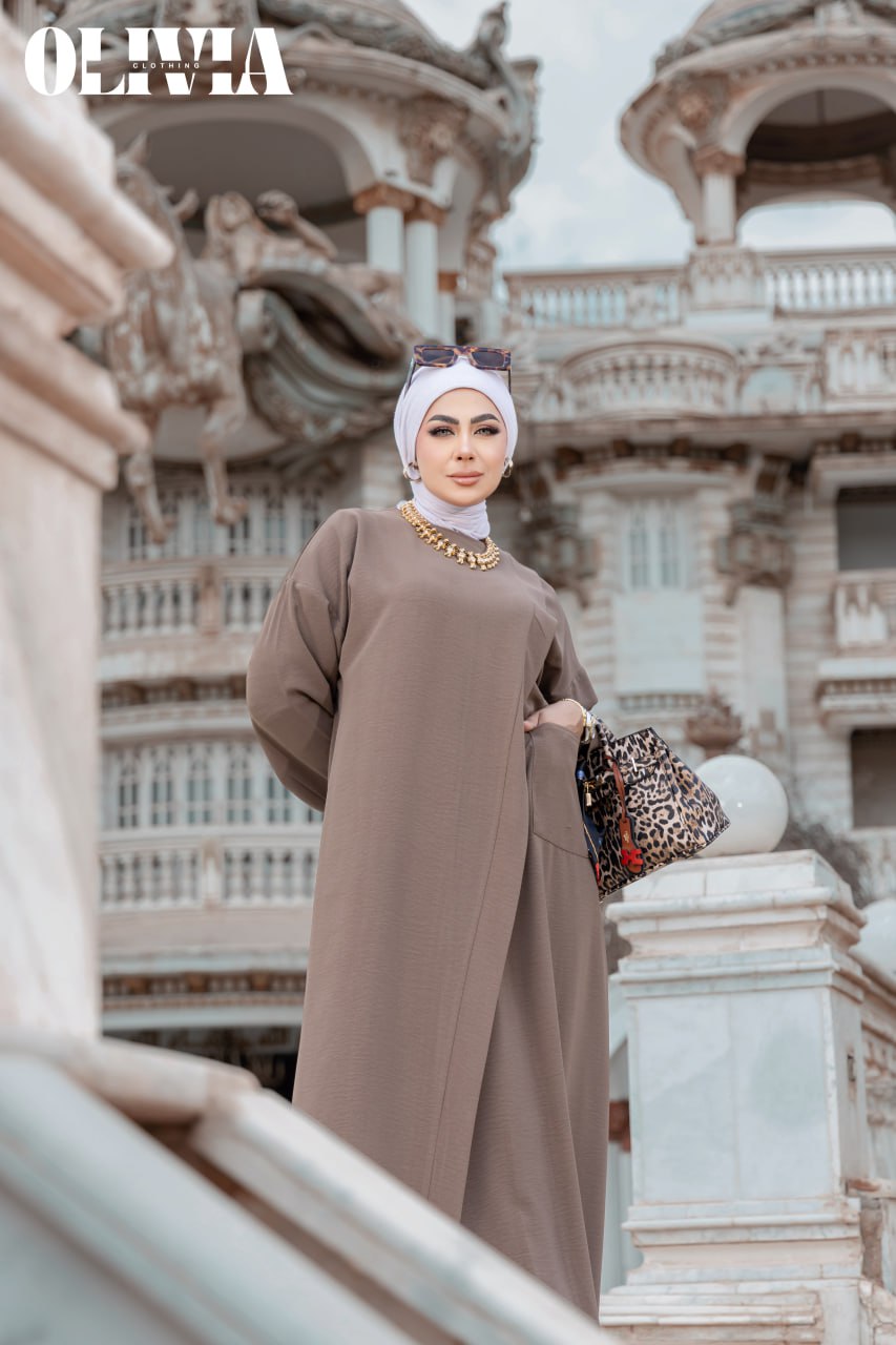 Ella abaya
